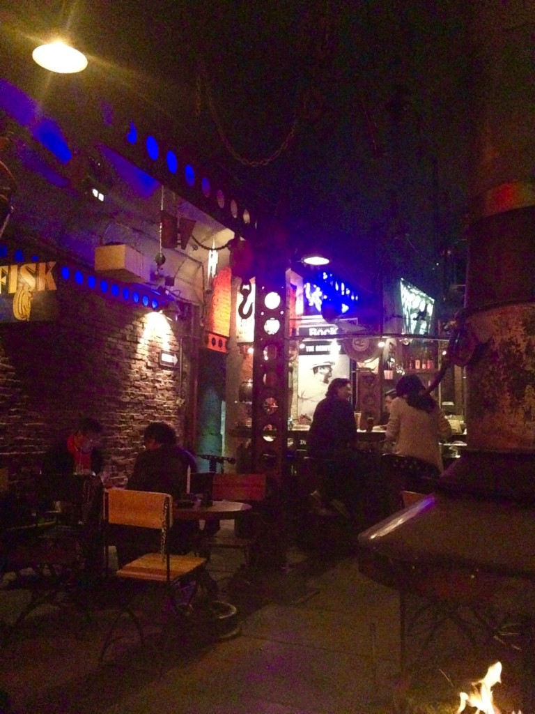 Cool bar in La Paz 