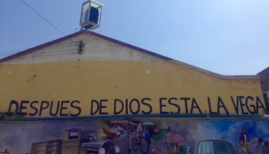 "Despues de Dios esta La Vega” mural