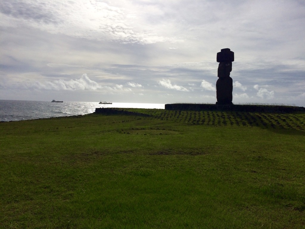Rapa Nui Sunset and Moai