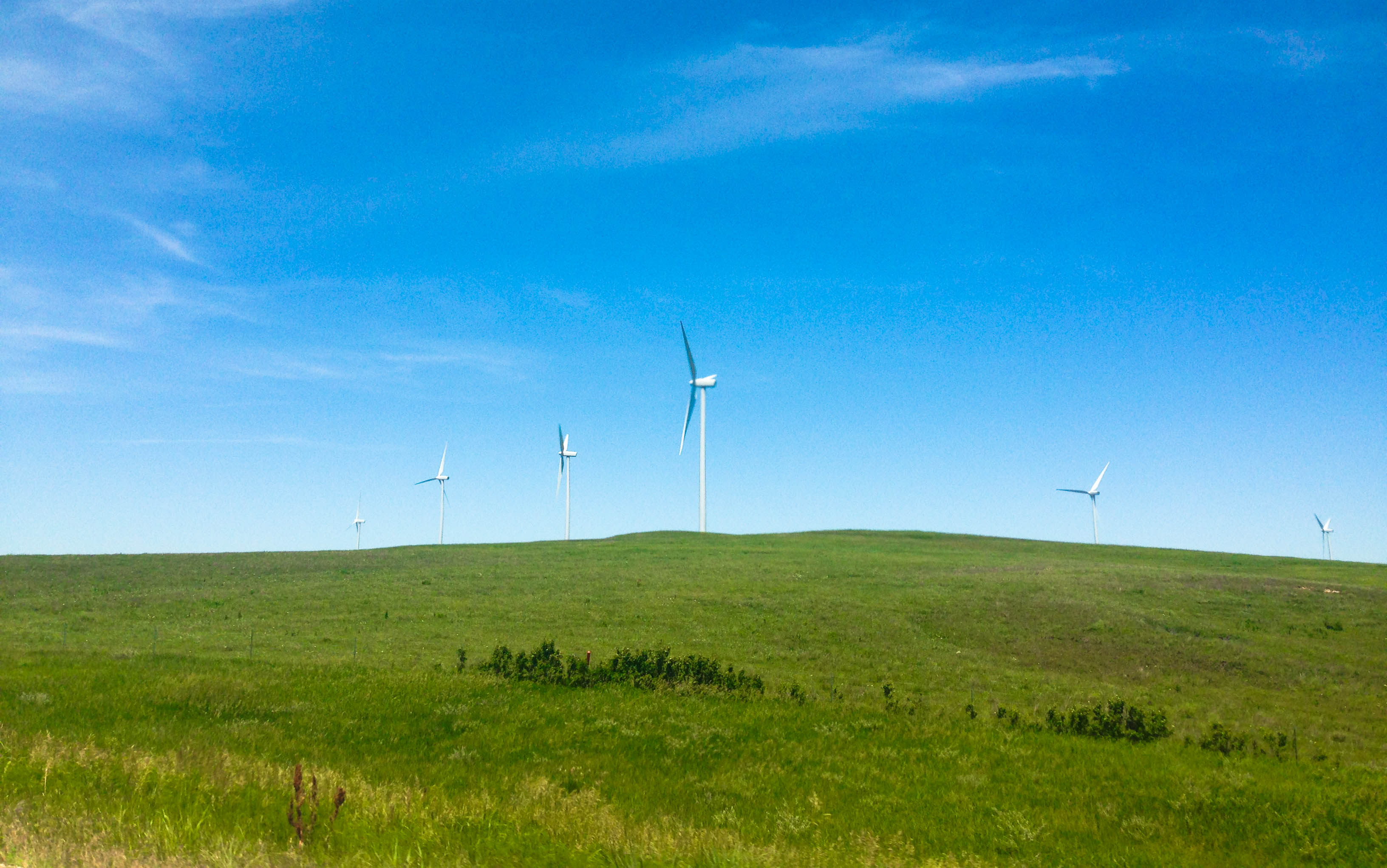 Green Kansas scenery- Windmills 
