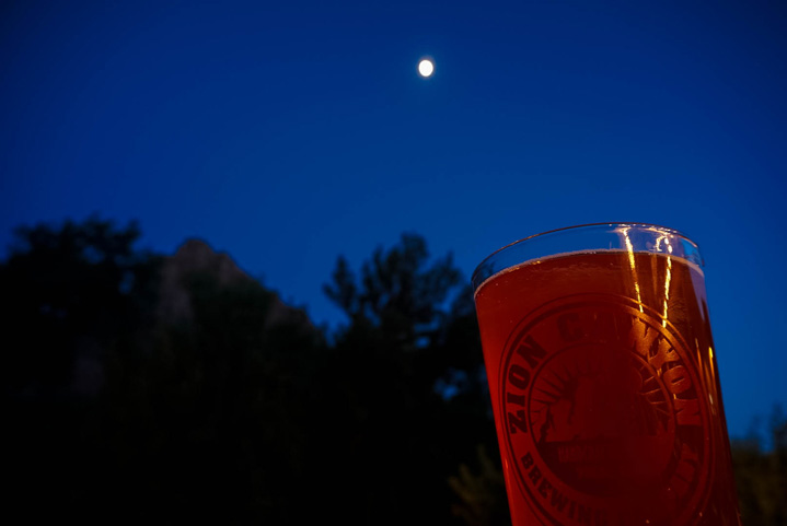 Stopping for a brew under the night's sky at Zion Canyon Brewing Company