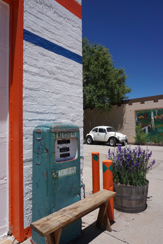 Cool vintage gas pump at Pete's Gas Station Museum